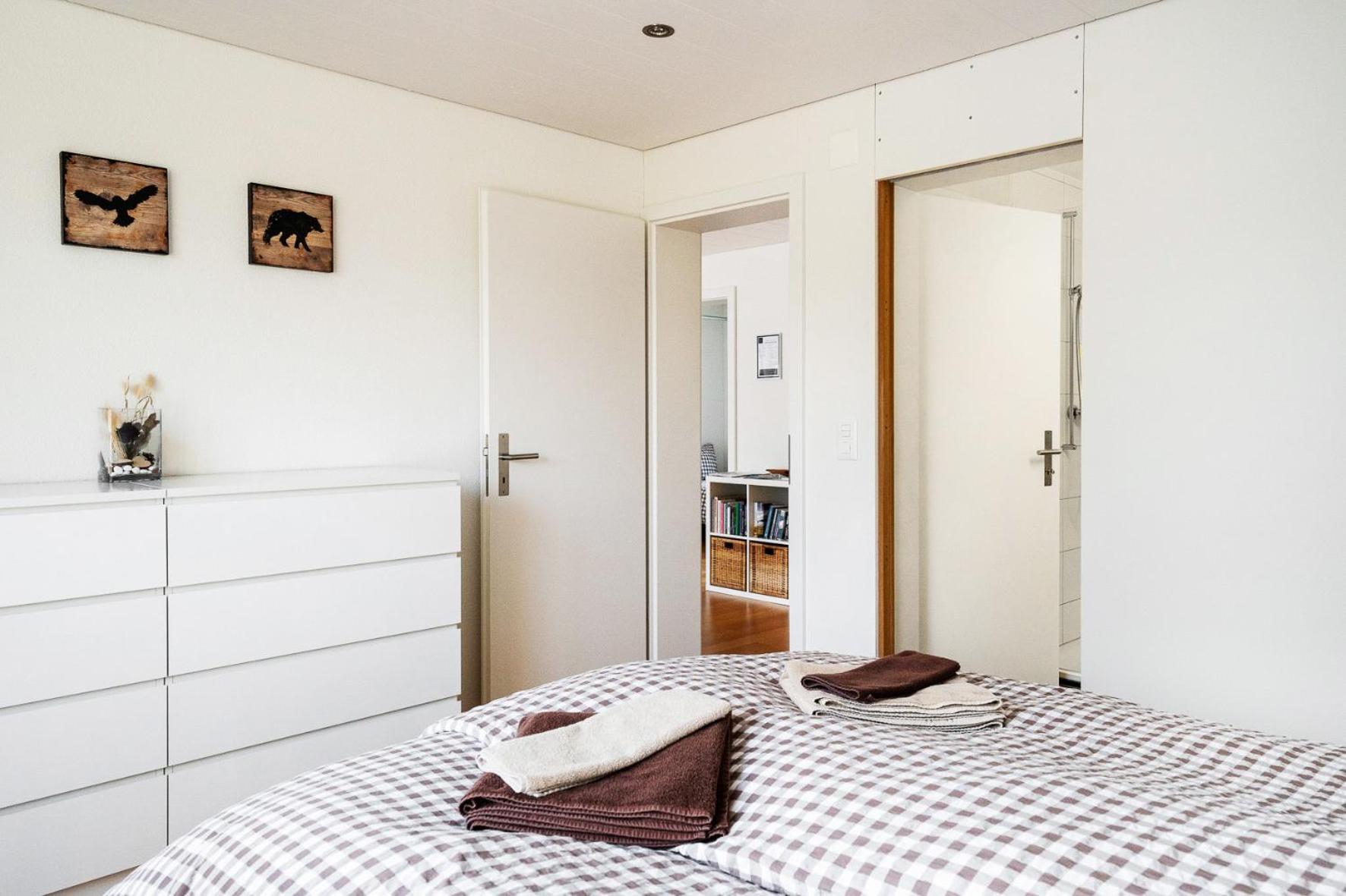 Appartement Glarner Bed à Netstal Extérieur photo
